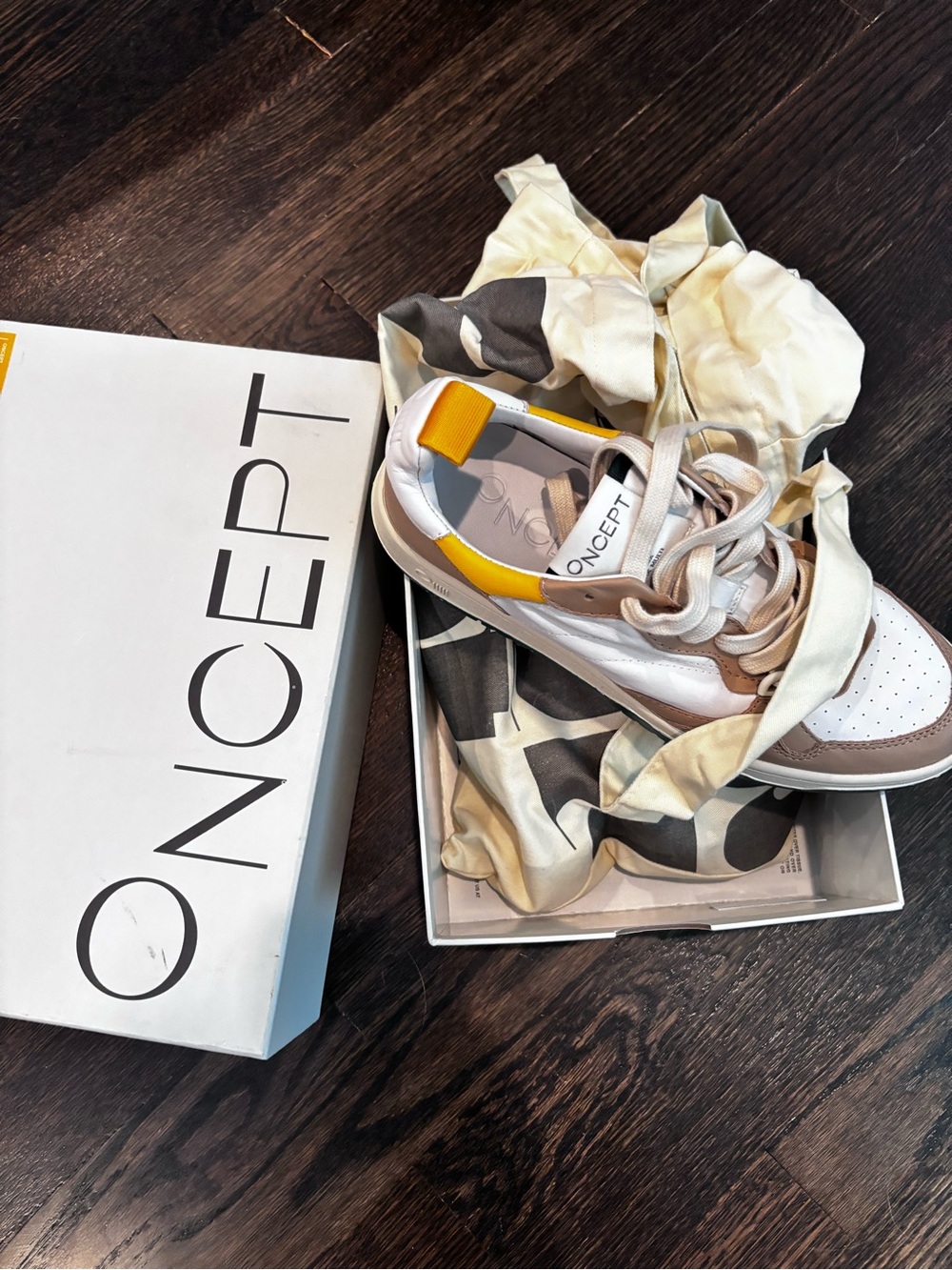 ONCEPT Women’s Oak Multi Leather Sneakers - White, Tan & Yellow - Picture 2 of 4